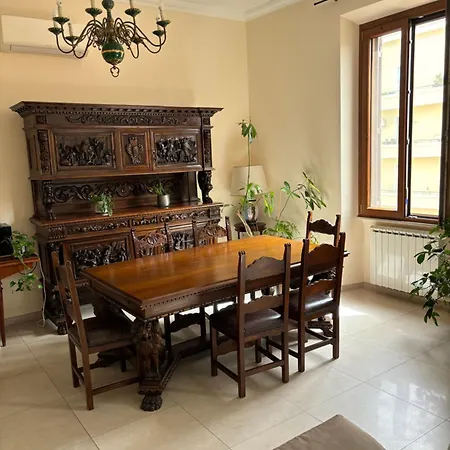 アパート In Piazza ローマ